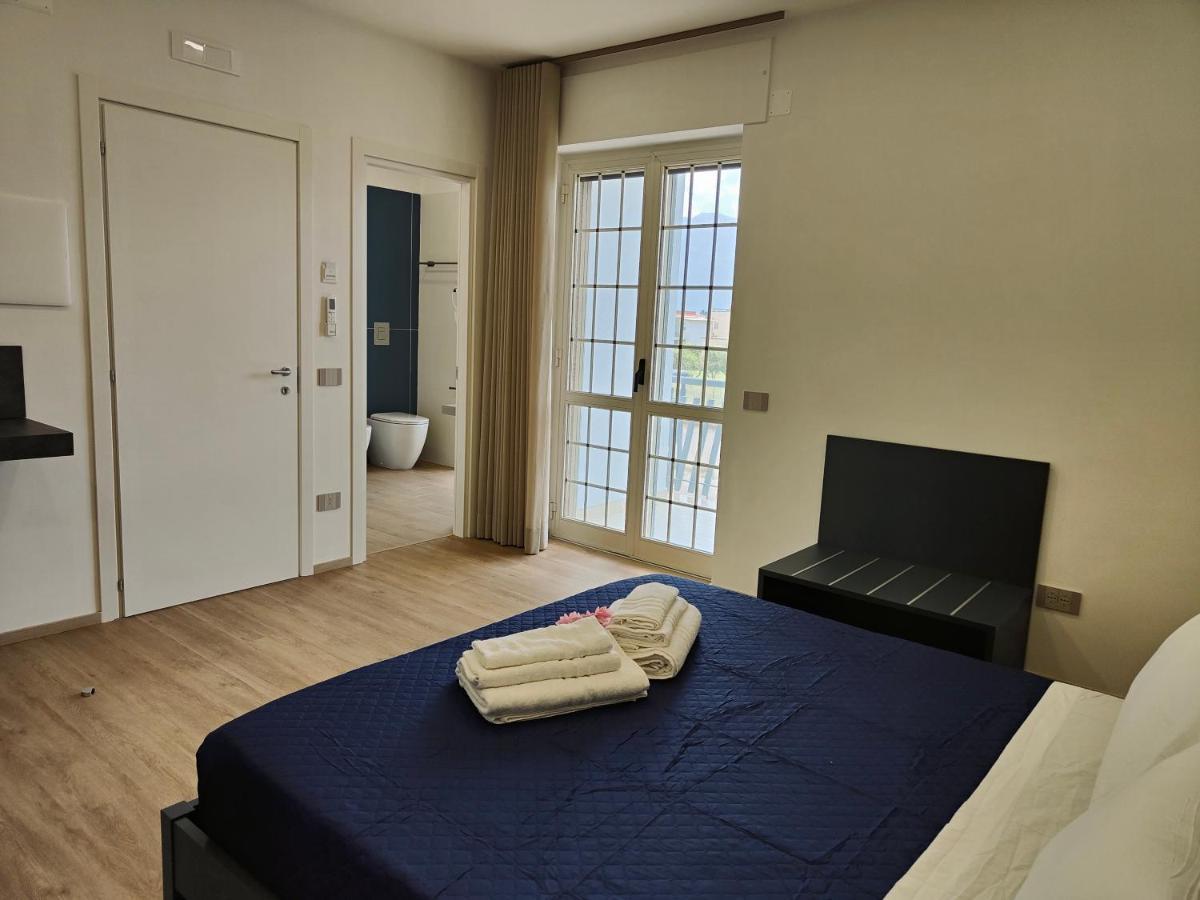 Rosa Rooms Pompei Bagian luar foto