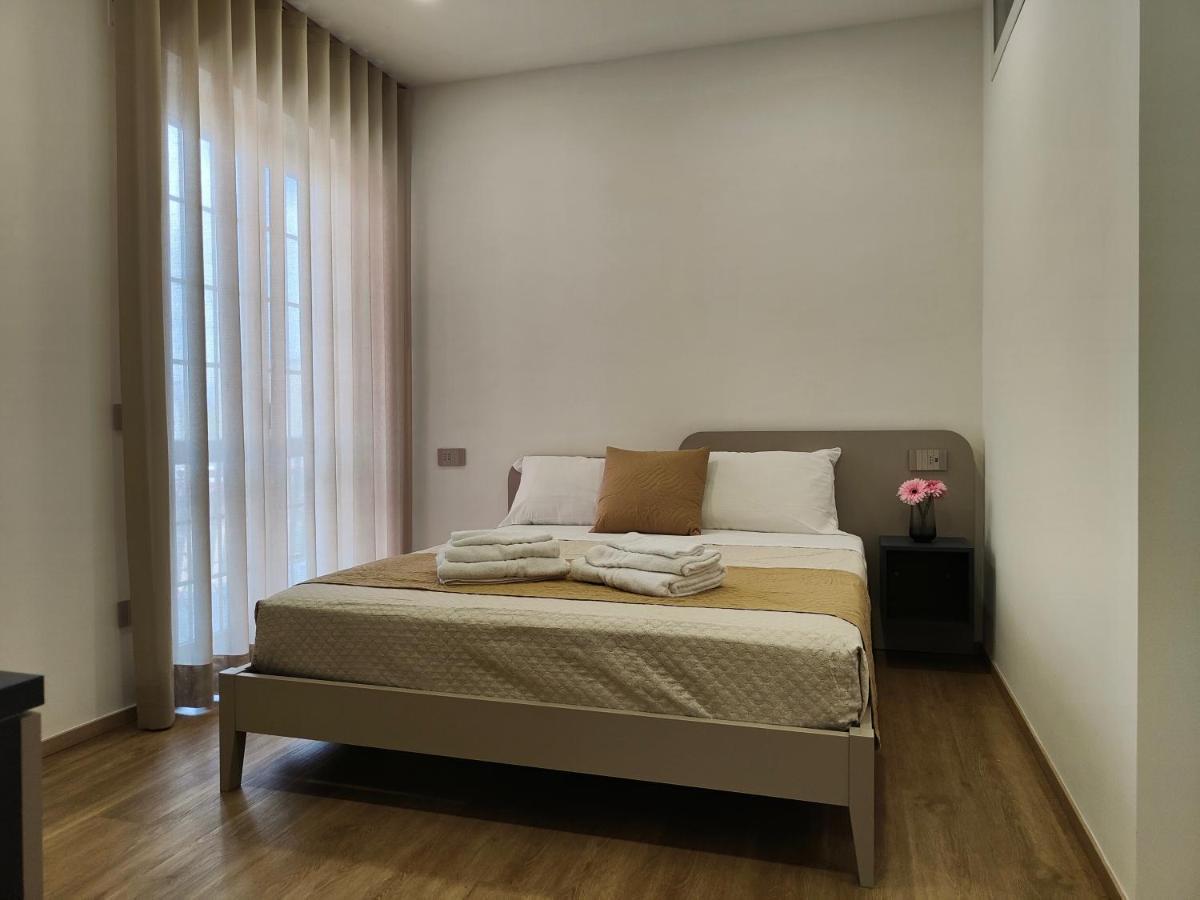 Rosa Rooms Pompei Bagian luar foto